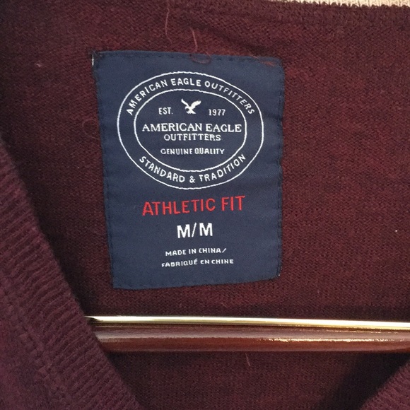 AE V neck sweater - Picture 2 of 2